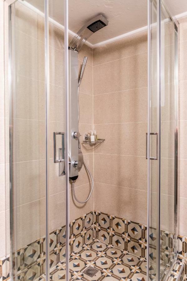 Ports Crossroad C Apartment Piraeus Luaran gambar